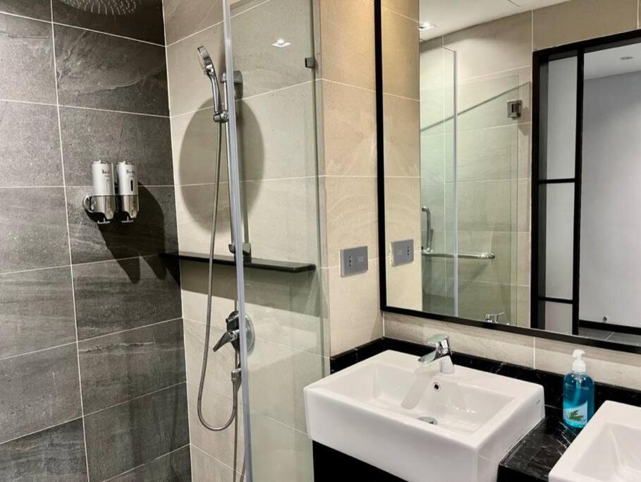 Ferienwohnung #211 M101 Dang Wangi Klcc View Pool By Livin Kuala Lumpur Exterior foto