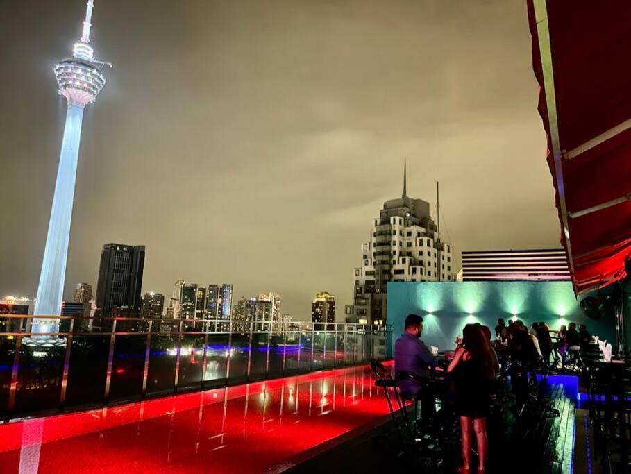 Ferienwohnung #211 M101 Dang Wangi Klcc View Pool By Livin Kuala Lumpur Exterior foto